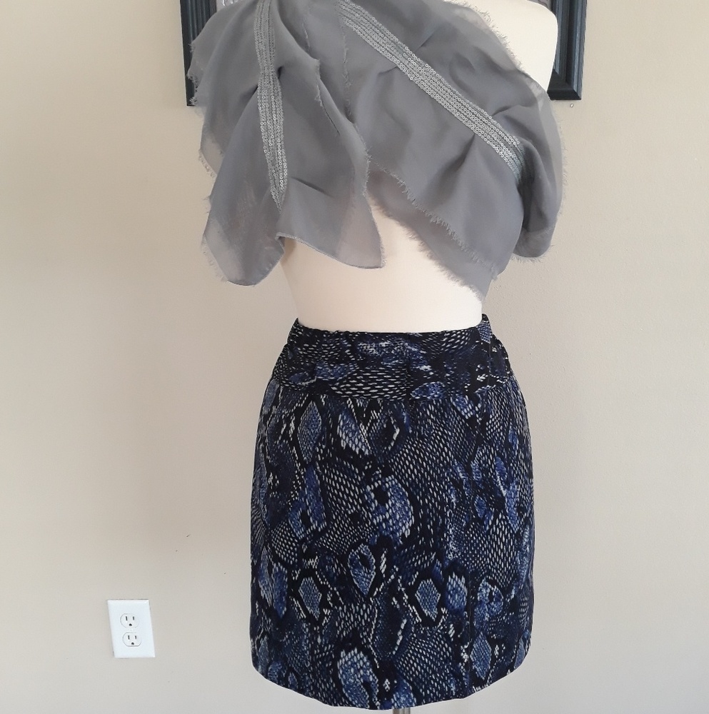 Snake skin print skirt